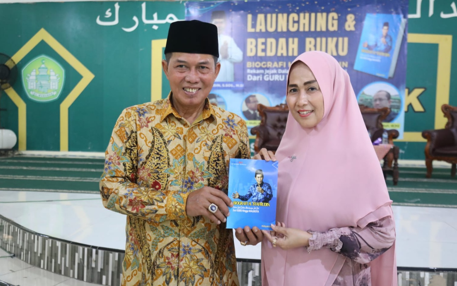 Redaksi Banten Walikota Serang Luncurkan Buku